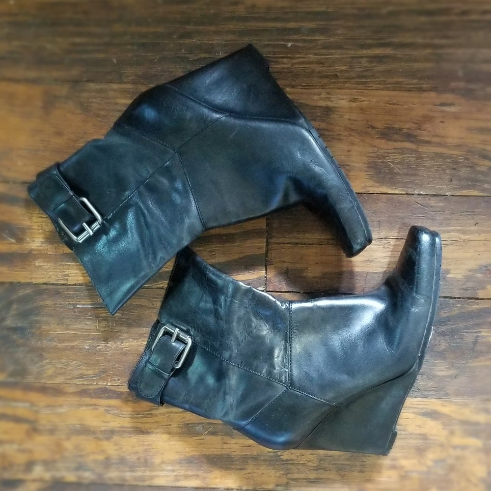 Black nine west wedge ankle boots